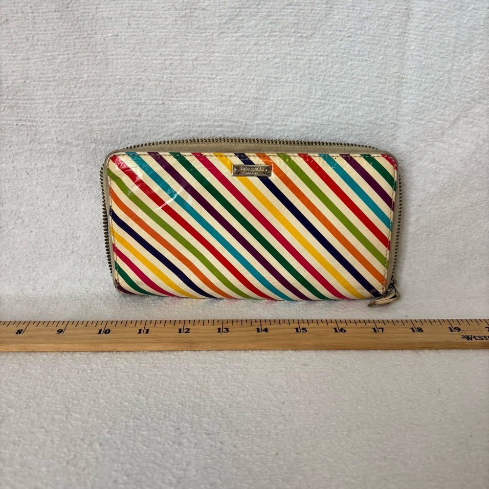 Kate Spade striped Wallet
